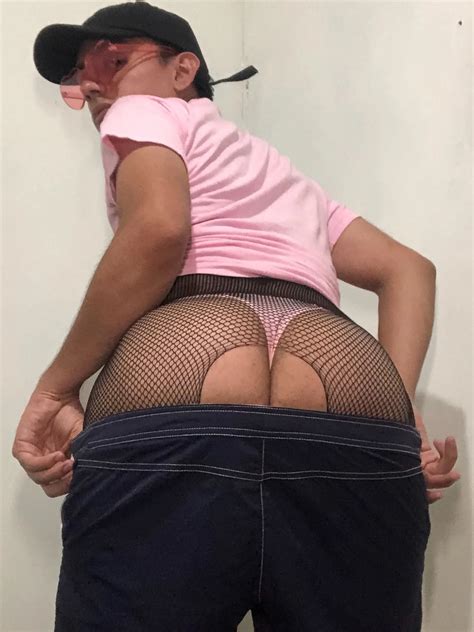 Pink Fit Latino Guy Nude Pics XHamster