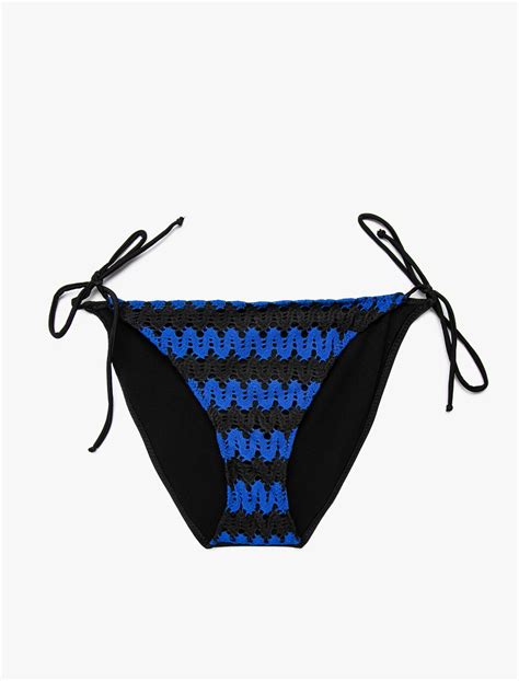 Lacivert Kad N Desenli Bikini Alt Yak Bm Koton