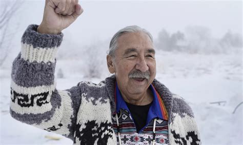 leonard peltier finally  home unoffensive animal