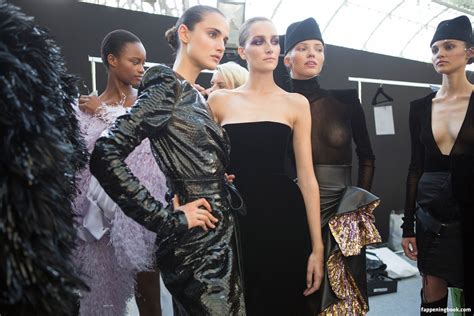 Sasha Luss Sashaluss Nude Onlyfans Leaks Fappening Page Fappeningbook