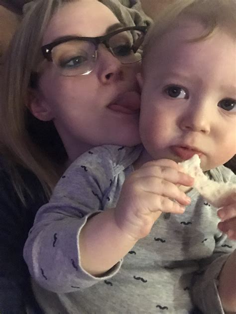 T es une mère t es mature maintenant Le Cahier