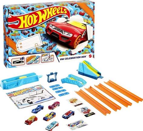 Promo Hot Wheels Hw Celebration Box Complete Starter Set Original Hotwheels Diskon Di Seller