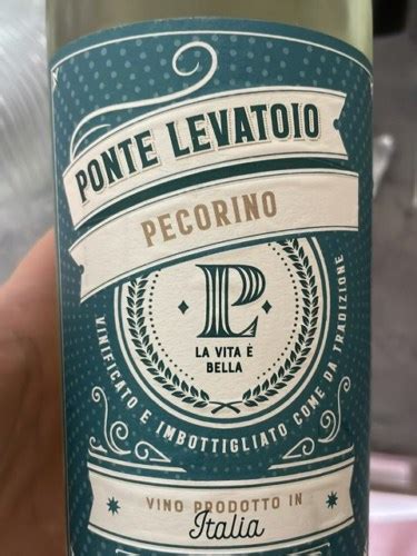 Cantina Tollo Ponte Levatoio Pecorino Vivino