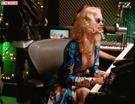 Shawnee Free Jones Nude Pics Page 1