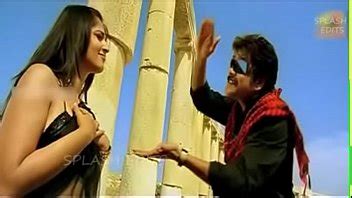 Anushka Hot Boobs Bouncing And Navel XVIDEOS