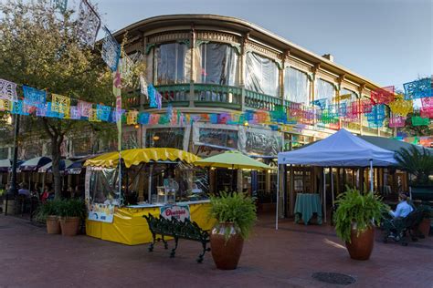 Historic Market Square - Amazing America