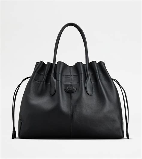 Woman BLACK Tod's Di Bag in Leather Medium with Drawstring ...