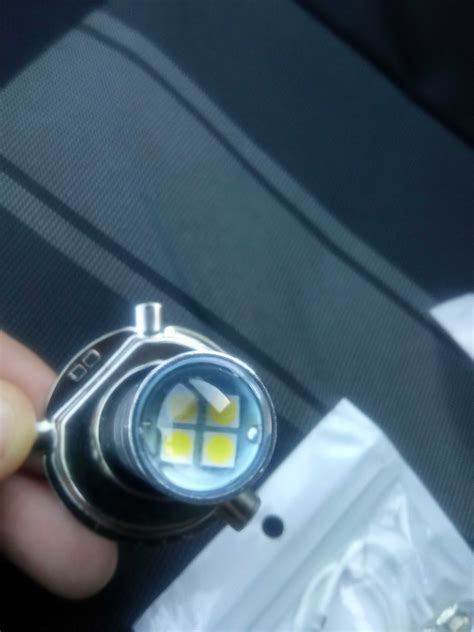 LED крушка за автомобил без вентилатор Н4 гр. Бургас Меден рудник ...