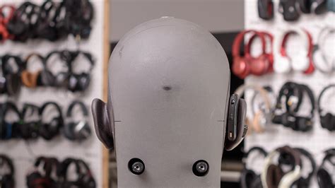 Plantronics Voyager Legend Bluetooth Headset Review - RTINGS.com