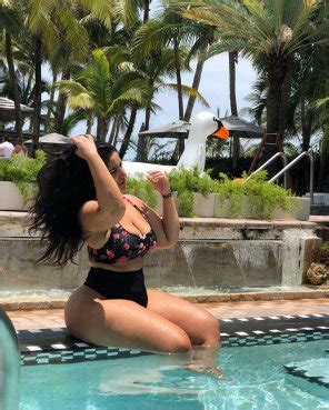 Palm Trees Are Overrated Porn Pic