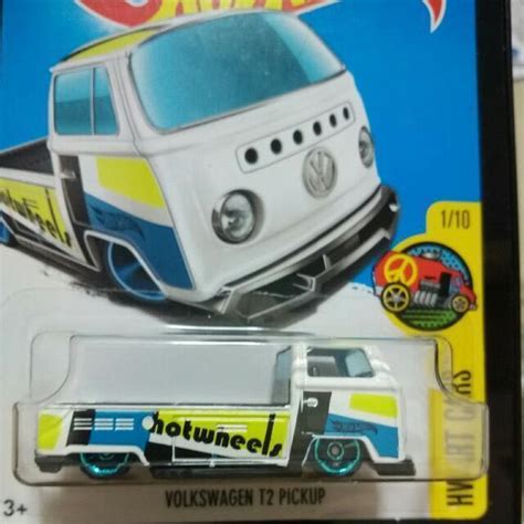 Hot Wheels Volkswagen T Pickup Hobbies Toys Toys Games On Carousell