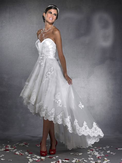 20 Cool Short Wedding Dresses - MagMent