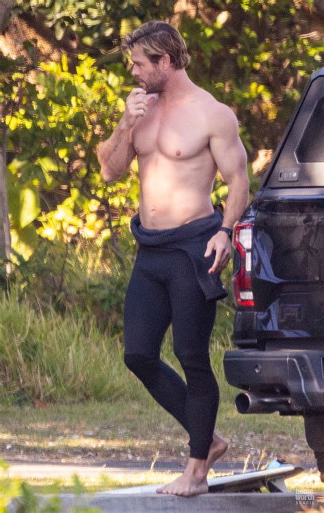 Chris Hemsworth's feet
