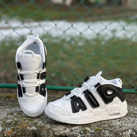 AIR UP Alb-Negru – PERECHEA ZILEI