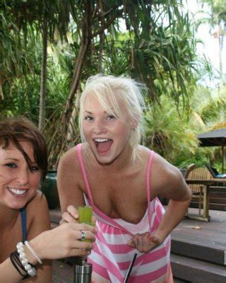 Real GFs Caught Exposing Themselves Porn Pictures XXX Photos Sex Images PICTOA