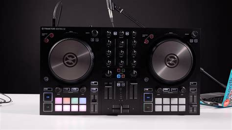 Native Instruments Traktor Kontrol S2 MK3 Review
