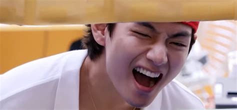 Bangtan Naked Era No More Clothes On Twitter RT Thvdiaries If Taehyung Does This Infront Of