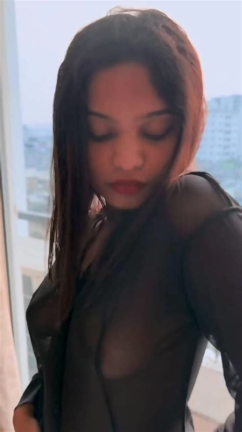 IG Hot Model Hritajasaha