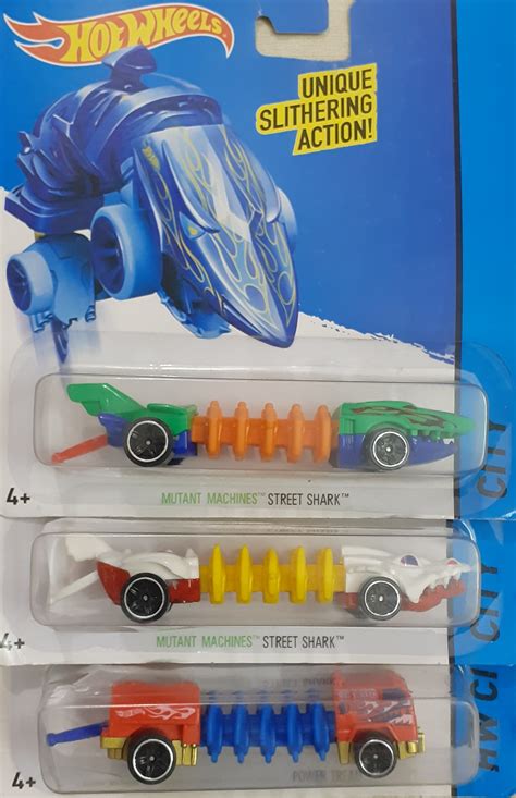 Buy HOT WHEELS Mutant STREET SHARK PCS POWER TREAD Machine