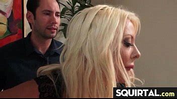 Larga Cogida A Una Chica Y Ella Se Corre Intensamente Orgasmos 19 XVIDEOS