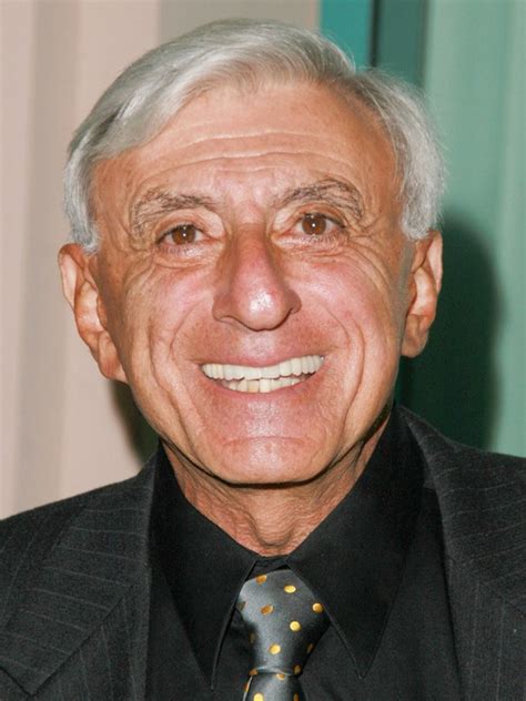 Jamie Farr 2025: Wife, net worth, tattoos, smoking & body facts - Taddlr