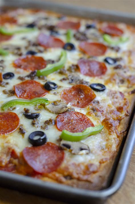 Crazy Crust Pizza Live Play Eat