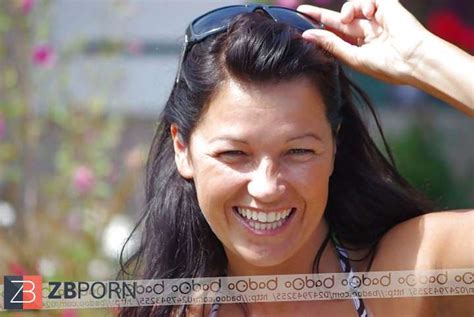 Les Salopes De Badoo Eme Partie Zb Porn