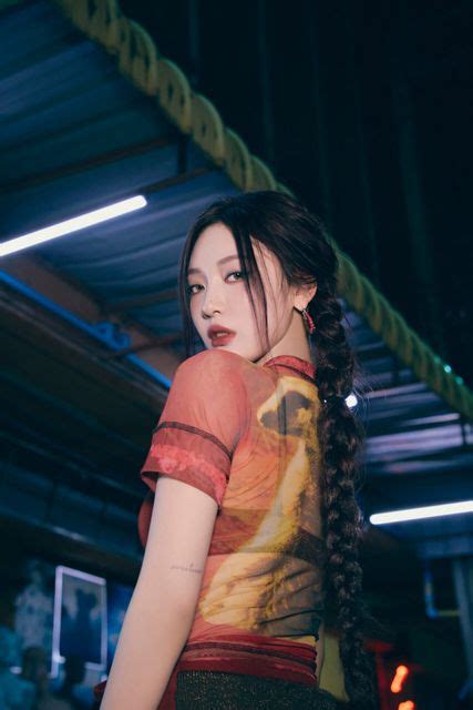 Ning Hyori Aespa Ningning S Sexy Appearance At A University Festival Becomes A Hot Topic