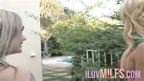 Lesbian Babes Fucking Each Other In A Threesome HD Porn 4f XHamster