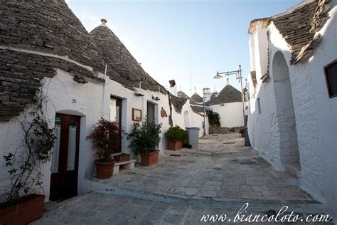 Альберобелло (Alberobello). Апулия. Италия