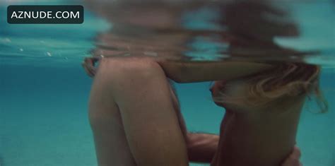 MAESTRO IN BLUE NUDE SCENES AZNude