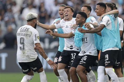 Como O Corinthians Chega Para O D Rbi Contra O Palmeiras Hoje