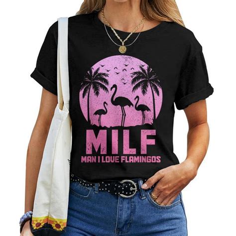 Milf Para Los Amantes De La Milf Y Milf Mamá Y Abuela Regalo Camiseta de mujer Regaloses