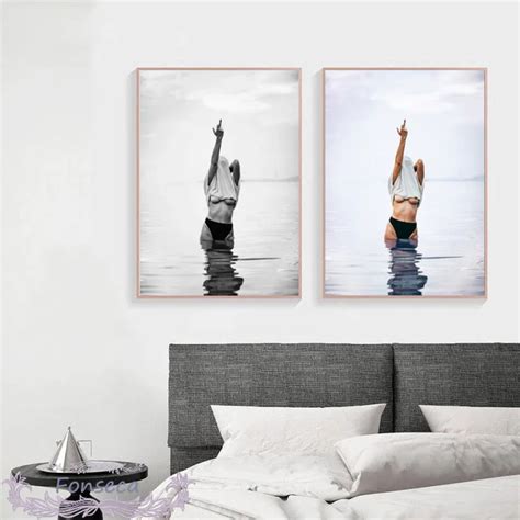 Fashion Black White Poster Sexy Middle Finger Feminist Canvas Painting Wall Art Nude Woman