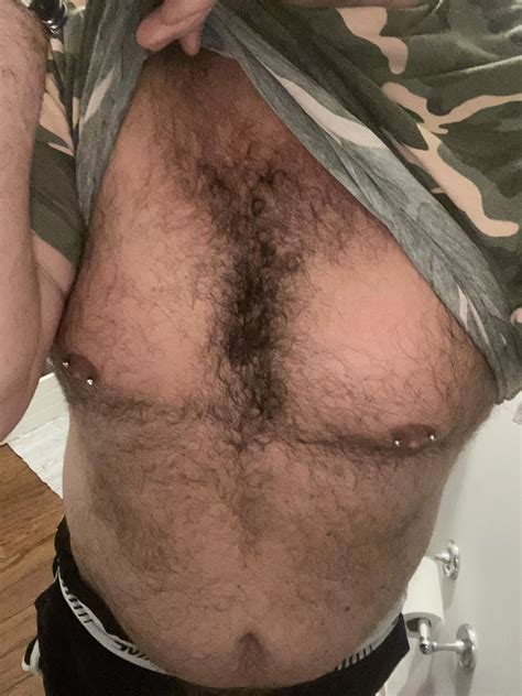 Fuzzy Wuzzy Waz A Bear Nudes Chesthairporn Nude Pics Org