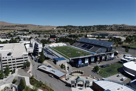 University Of Nevada Reno Mackay Stadium Upgrades Gilbane