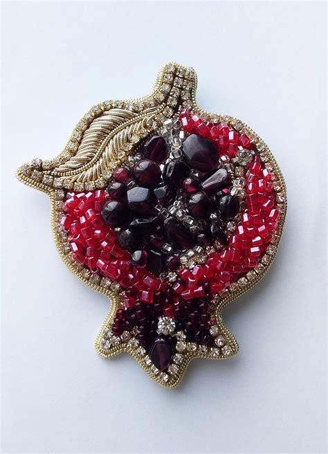 Брошь Гранат. Brooch Pomegranate | Бисерные украшения, Гранат, Бисер