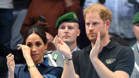 Foto Meghan Markle Ignorada Por Harry Em Evento E Especialista Em