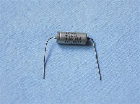 Kondensator Elektrolityczny Kondensator Tantalowy 33 Uf 35v Kondensa