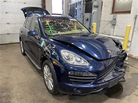 Tow Trailer Hitch Porsche Cayenne 2013 13 1145130 Toms Foreign