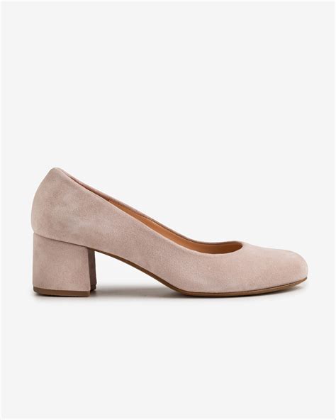 moustakis nude suede γοβάκια Moustakis Shoes Γυναικεία Ανδρικά