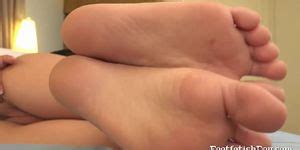 Big Ass Chick Showing Her Sexy Bare Feet Tnaflix