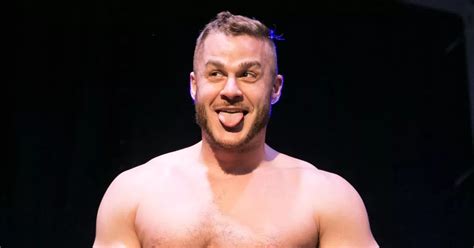 Cbb S Austin Armacost Strips Completely Naked For A Very Cheeky