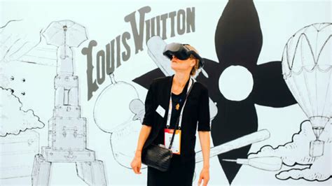 Epic Games Will Virtualize Lvmh S Fitting Rooms Runway Shows And