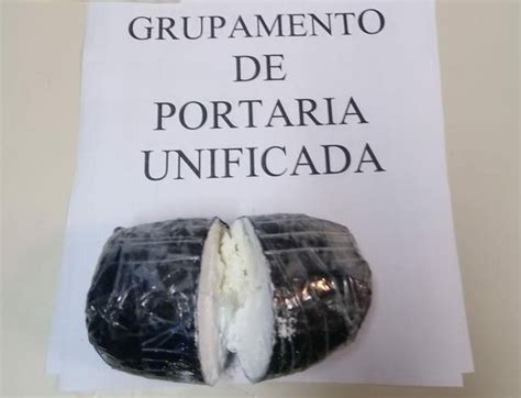 Mulher Presa Em Pres Dio Do Rj Droga Escondida Na Vagina Rio De Janeiro G