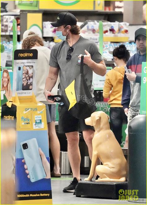 Sex Life S Adam Demos Moves To Australia S Gold Coast After Completing His Quarantine New