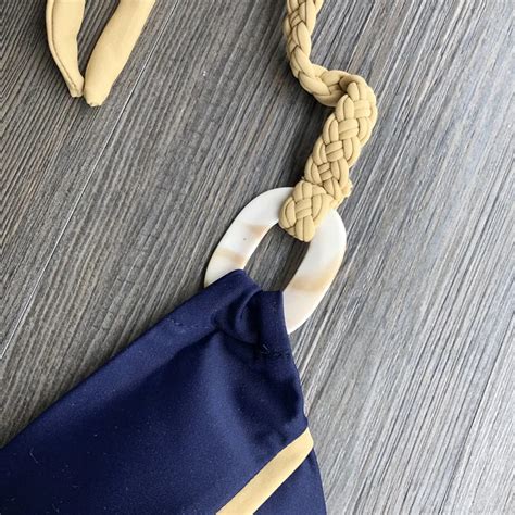 Hermoso Bikini Azul Oscuro Tienda Luzy