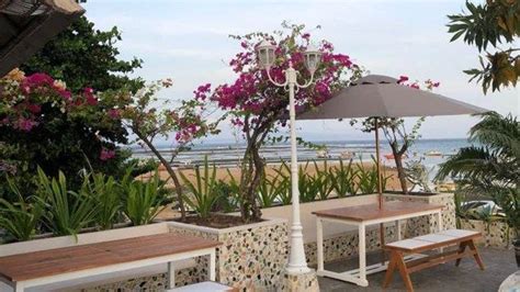 Cafe Hits Terbaik Di Bali Dengan View Pantai Nan Tropis Assa Rent