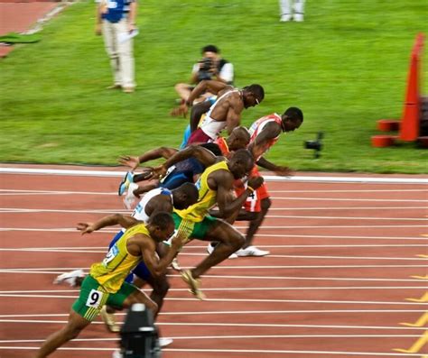 Sprinters Body How To Get It What Science Says Dr Workout