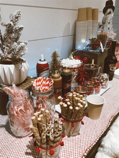 20 Festive Hot Cocoa Bar Ideas For The Holidays